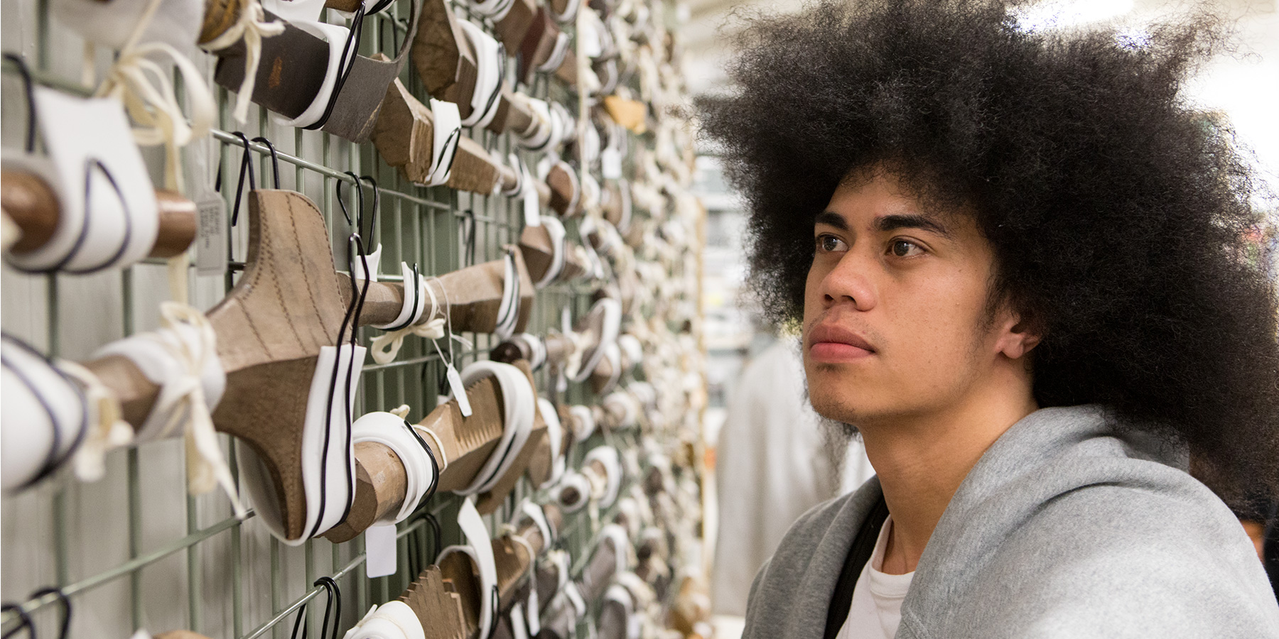 Pacific Store tour, 2015. Photograph by Michael Hall. Te Papa