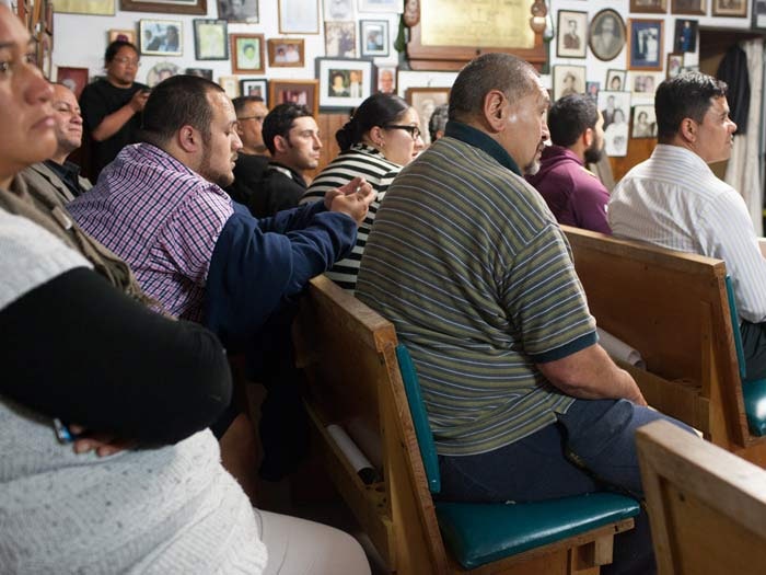 Digital photography workshop in progress at Tauwhara Marae, 2014. Photograph by Michael Hall, Te Papa Digital photography workshop in progress at Tauwhara Marae, 2014. Photograph by Michael Hall, Te Papa