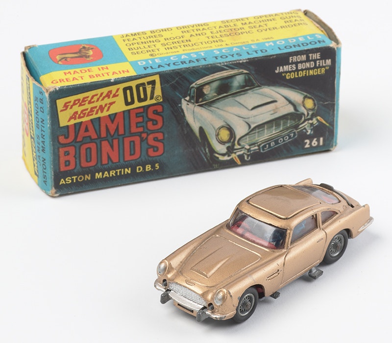 007 James Bond Aston Martin DB5 toy car