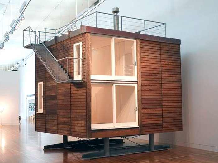 derrick-cherrie-studio-2001-tepapa.jpg