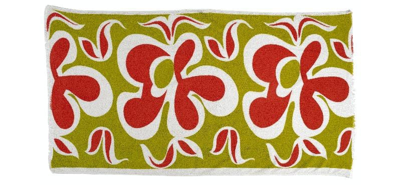Towel, beach ’Muriwai 3426’, 1965, Auckland, by Frank Carpay. Purchased 1998 with New Zealand Lottery Grants Board funds. Te Papa (GH007705)
