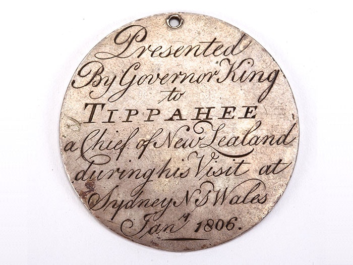 Te Pahi Medal, engraved words read 'Presented by Governor King to Tippahee, a Chief of New Zealand, during his visit at Sydney New South Wales January 1806'