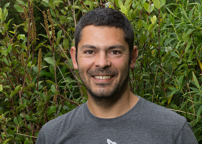 Dr Carlos Lehnebach