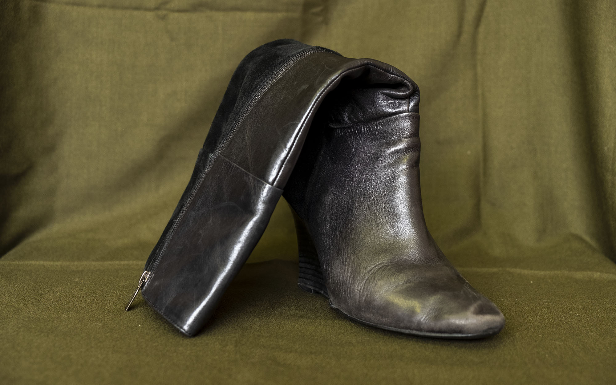 A high-leg leather boot