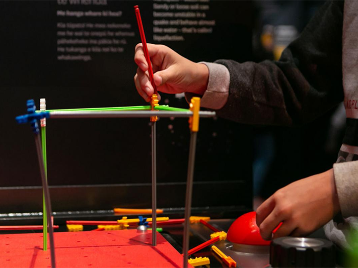 Designing a quake safe building at the shake table. 2019, Te Papa building.png