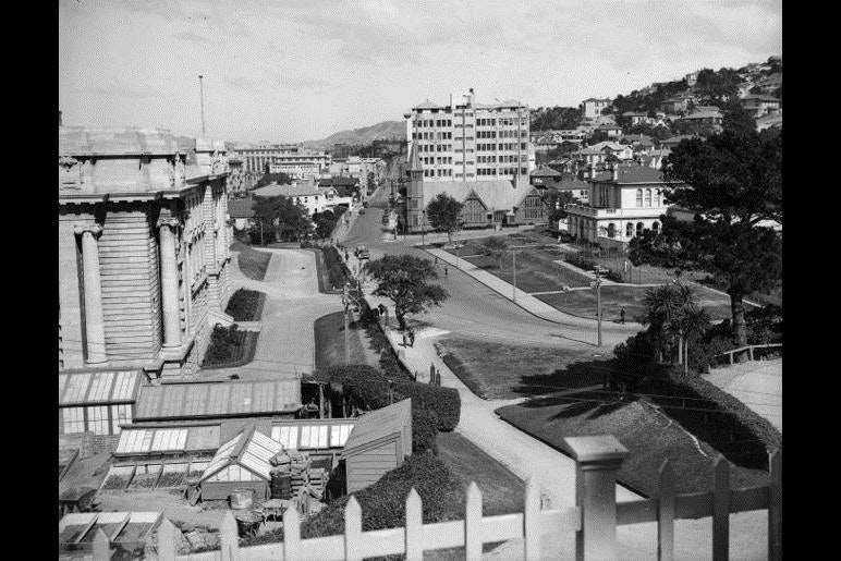 A black and white photo of the Government Building and the Colonial Museum in Thorndon.